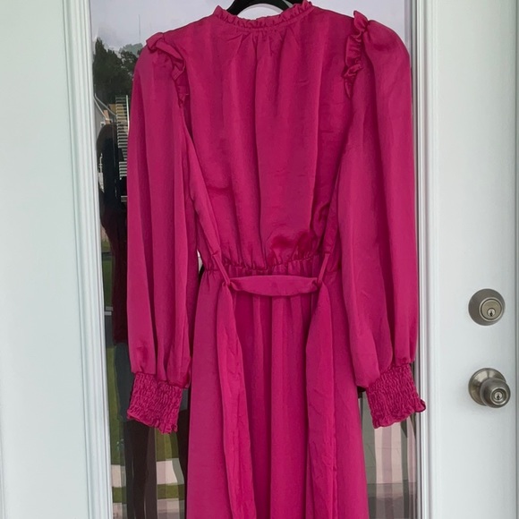 Bloomingdale’s Aqua Belted Maxi Dress EUC - Picture 6 of 7